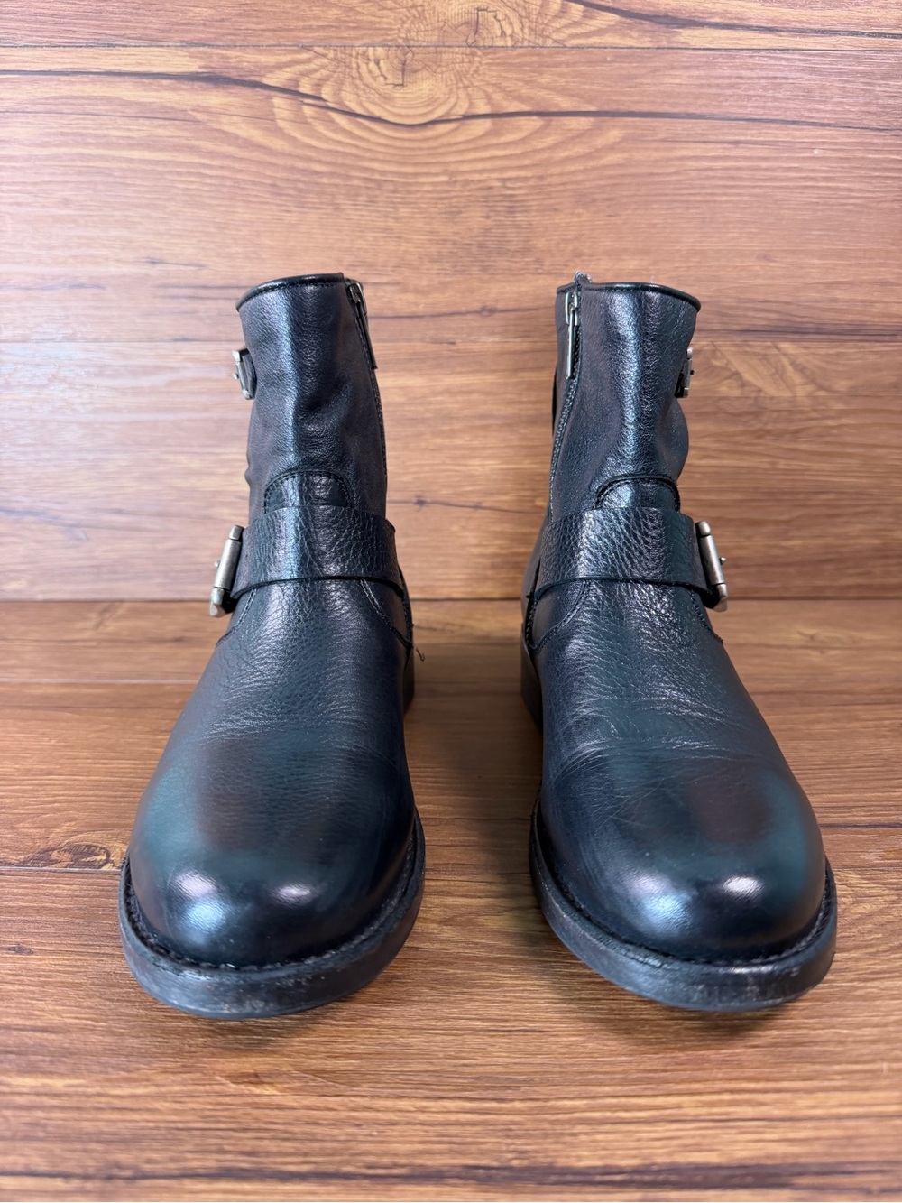 Frye-Vicky Engineer Leather Boots Shoes Women’s Size 6.5 - Picture 4 of 9